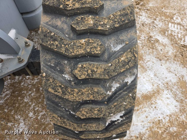 image for item EV5805 2014 Skyjack SJ66T boom lift