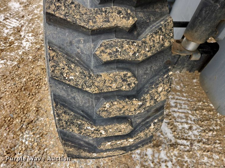 image for item EV5805 2014 Skyjack SJ66T boom lift