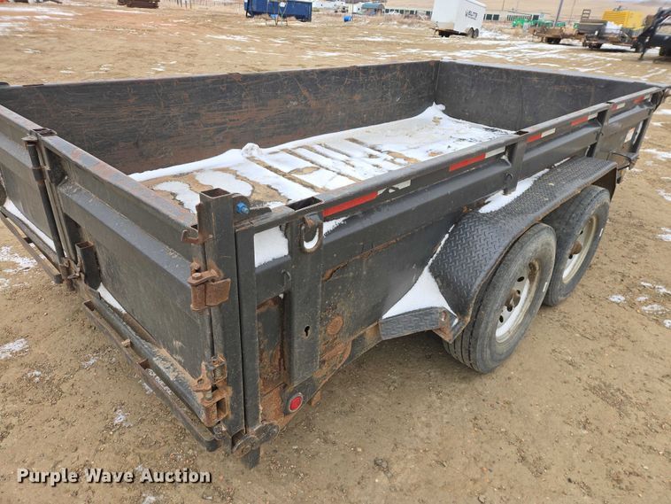 image for item EV5806 2017 MaxxD dump trailer