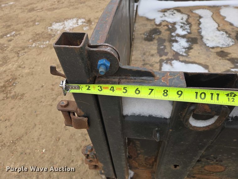 image for item EV5806 2017 MaxxD dump trailer