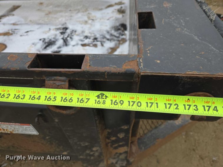 image for item EV5806 2017 MaxxD dump trailer