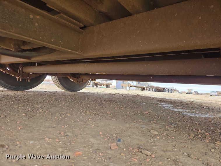 image for item EV5806 2017 MaxxD dump trailer