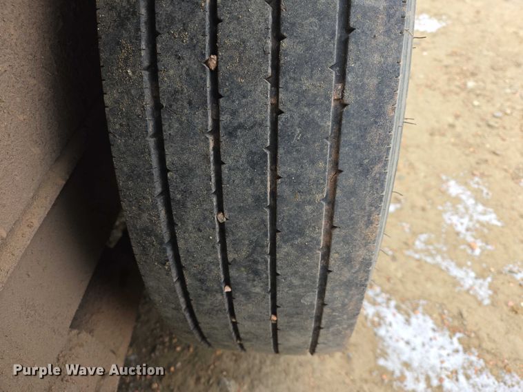 image for item EV5806 2017 MaxxD dump trailer