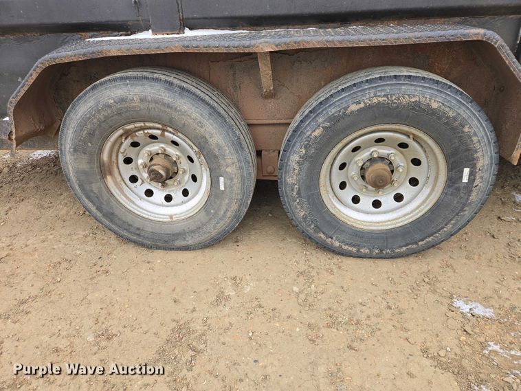 image for item EV5806 2017 MaxxD dump trailer