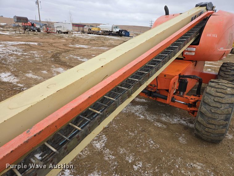image for item EV5809 2008 JLG 600S boom lift