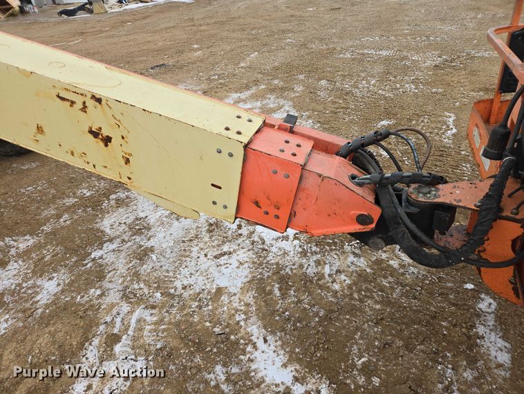 image for item EV5809 2008 JLG 600S boom lift