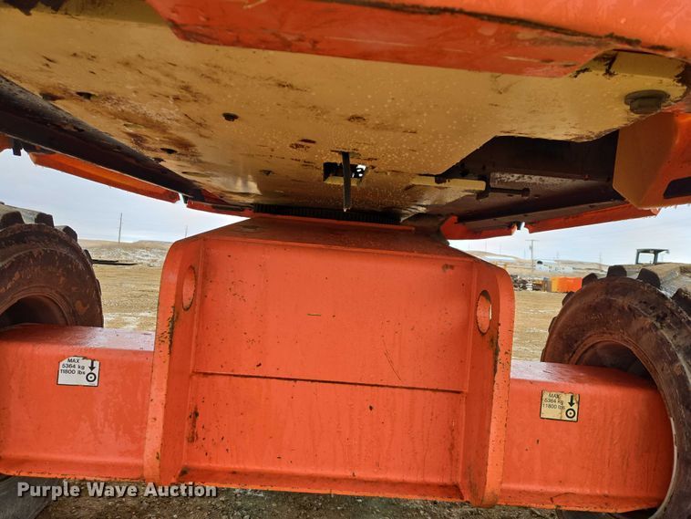 image for item EV5809 2008 JLG 600S boom lift