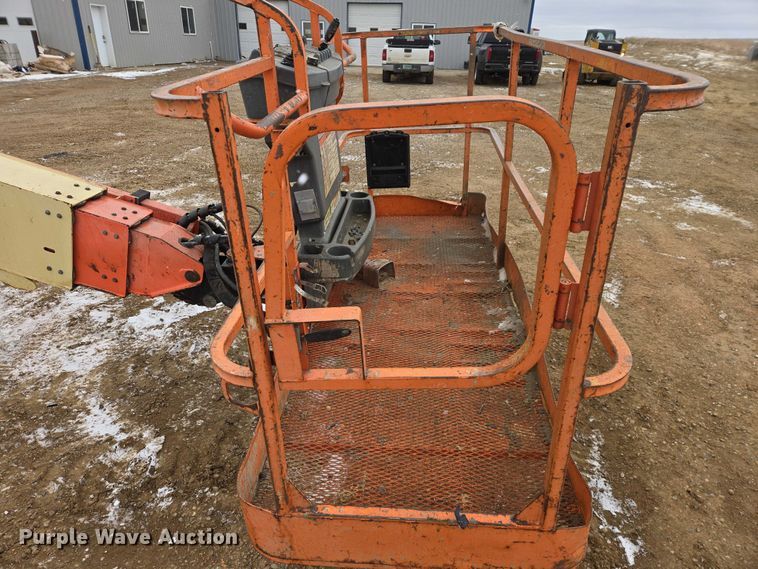 image for item EV5809 2008 JLG 600S boom lift