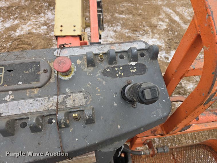 image for item EV5809 2008 JLG 600S boom lift