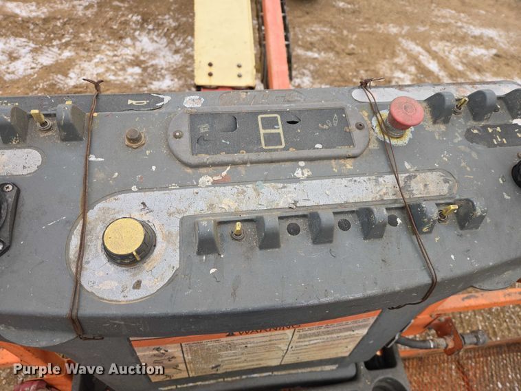 image for item EV5809 2008 JLG 600S boom lift