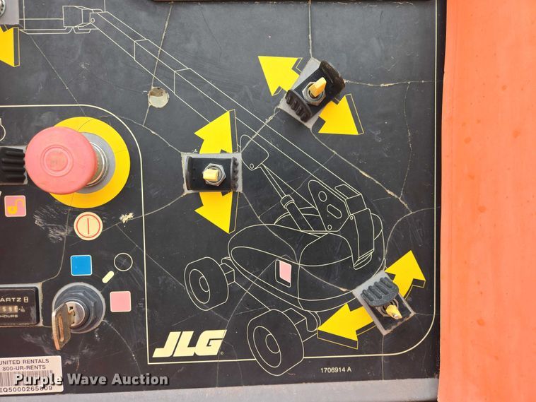 image for item EV5809 2008 JLG 600S boom lift