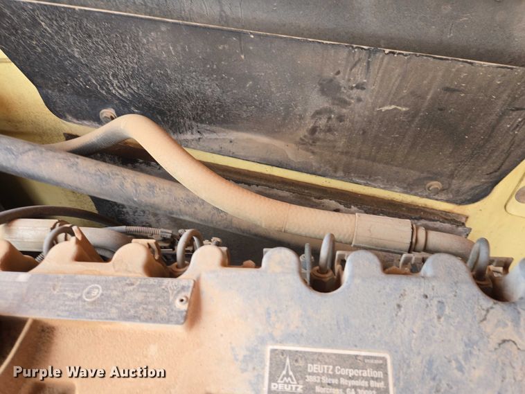 image for item EV5809 2008 JLG 600S boom lift