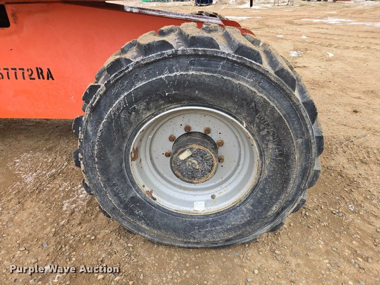 image for item EV5809 2008 JLG 600S boom lift