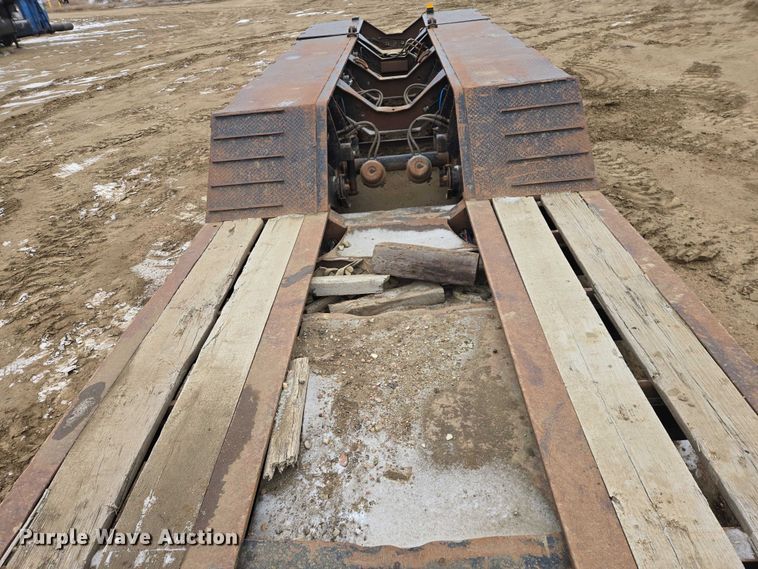 image for item EV5810 2012 Pitts lowboy equipment trailer