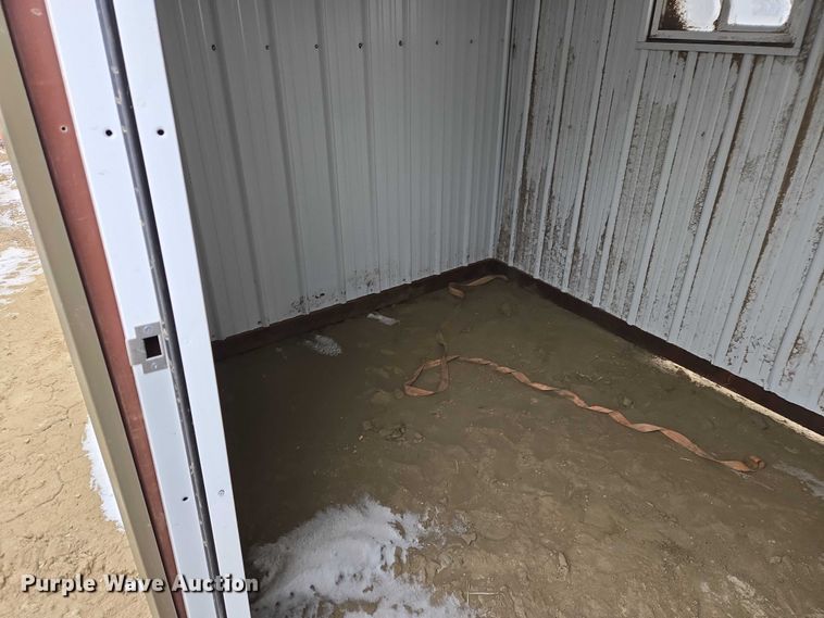 image for item EV5811 Welding shed