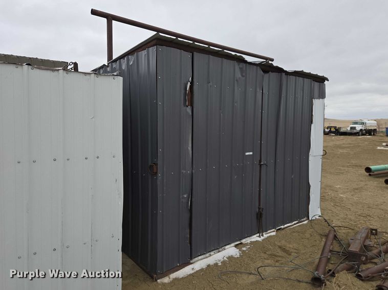 image for item EV5813 Welding shed