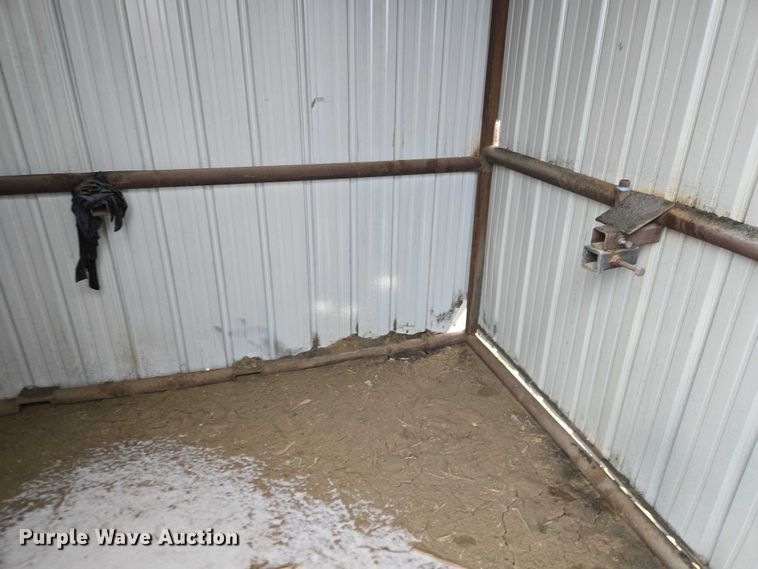 image for item EV5813 Welding shed