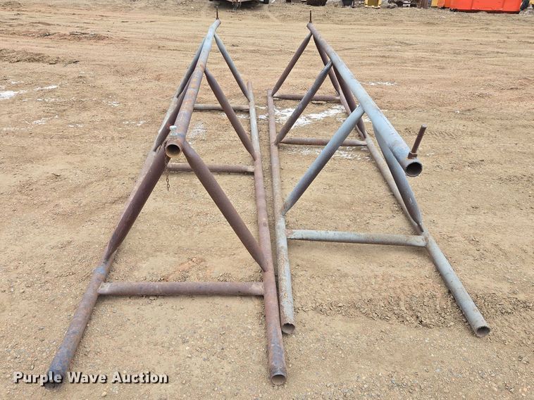 image for item EV5814 (2) pipe stands