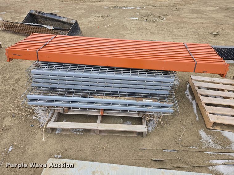 image for item EV5817 Pallet racking