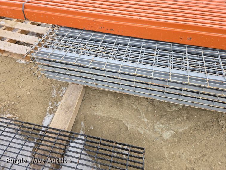 image for item EV5817 Pallet racking