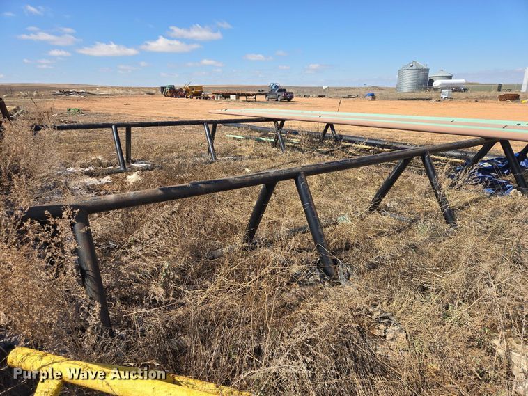 image for item EV5826 (2) pipe stands