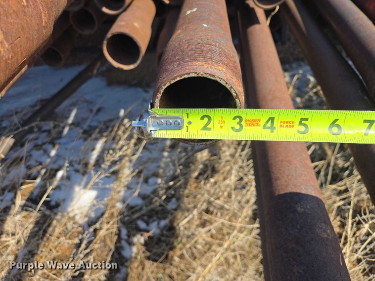 image for item EV5827 Approximately 200 pieces of pipe