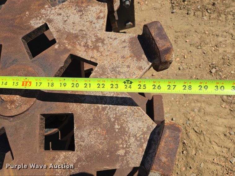 image for item EV5908 Caterpillar compaction wheel