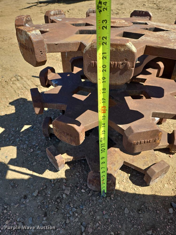 image for item EV5908 Caterpillar compaction wheel