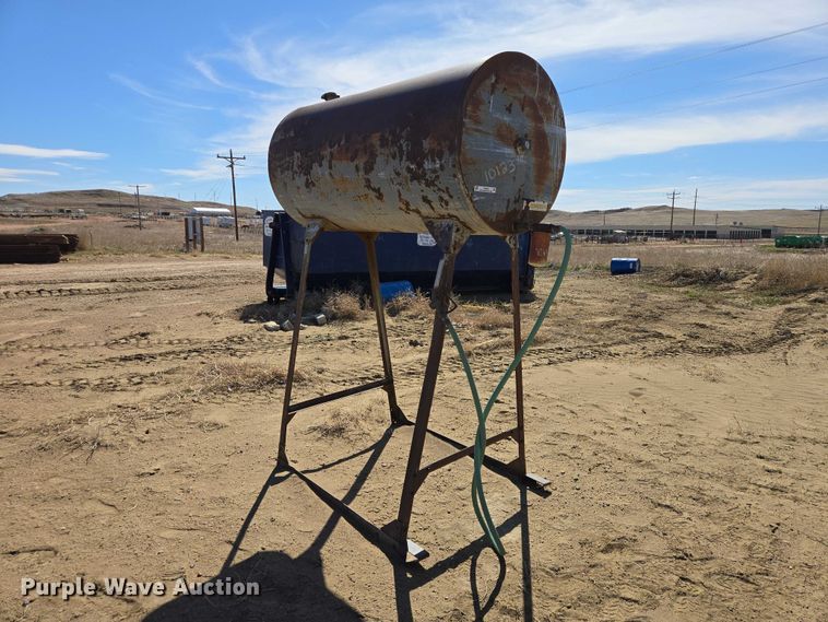 image for item EV5909 Fuel tank