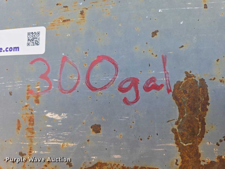 image for item EV5909 Fuel tank