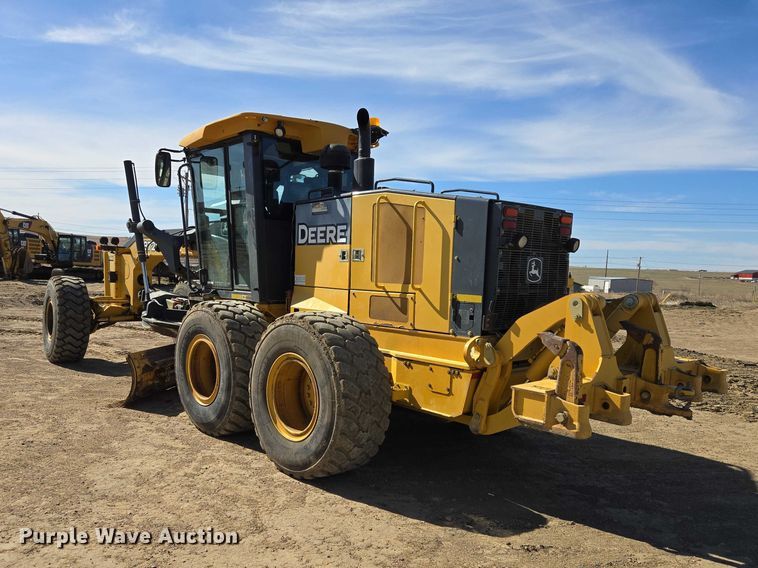 image for item EV5910 2010 John Deere 872GP motor grader