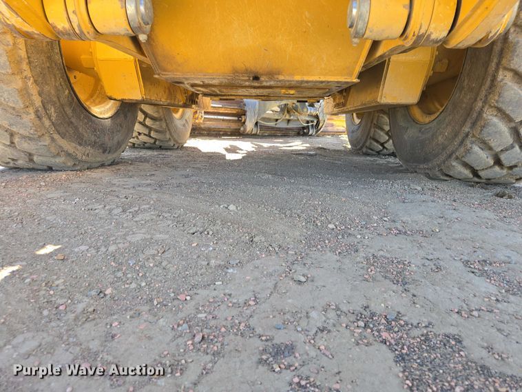 image for item EV5910 2010 John Deere 872GP motor grader