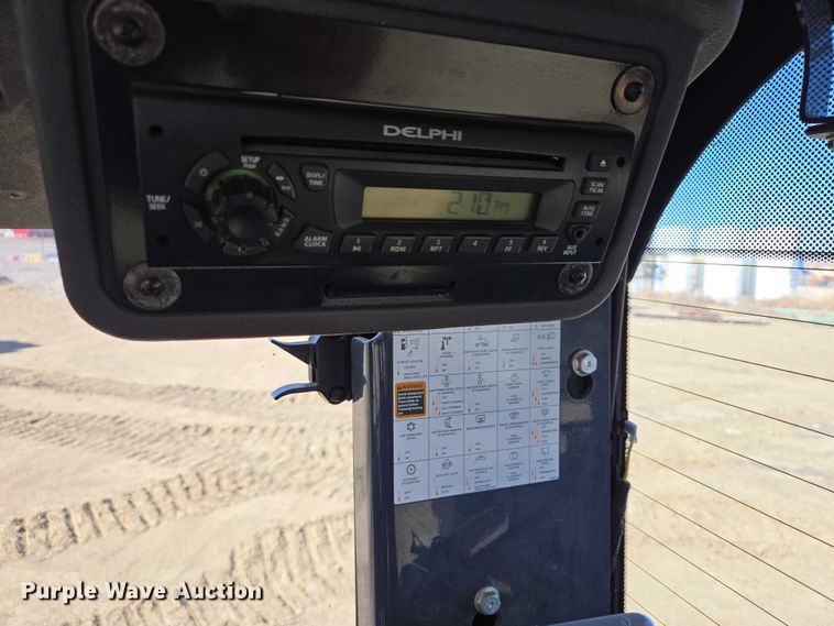 image for item EV5910 2010 John Deere 872GP motor grader