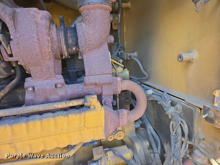 image for item EV5910 2010 John Deere 872GP motor grader