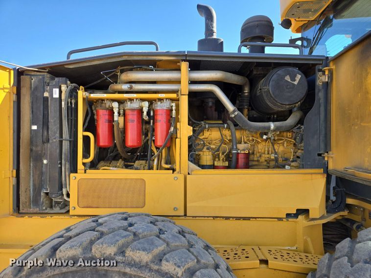 image for item EV5910 2010 John Deere 872GP motor grader