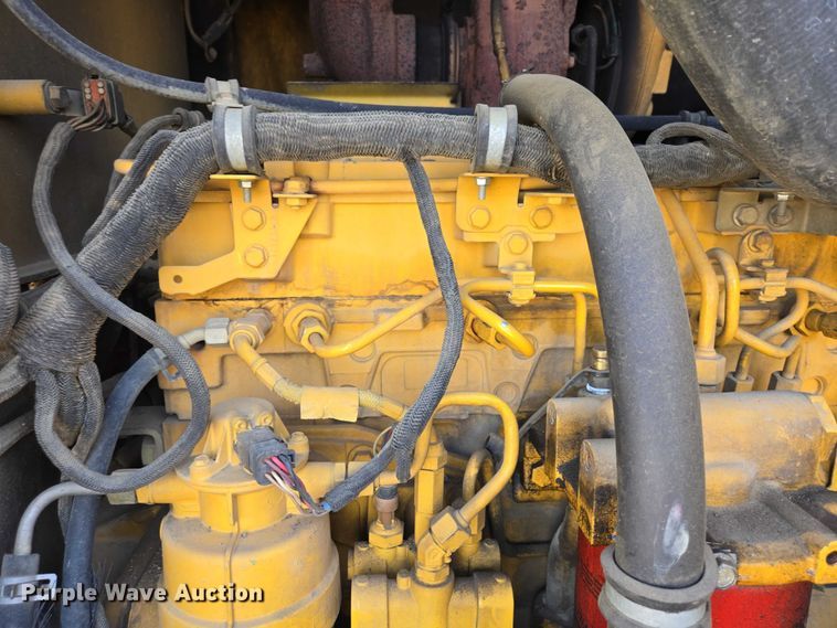 image for item EV5910 2010 John Deere 872GP motor grader