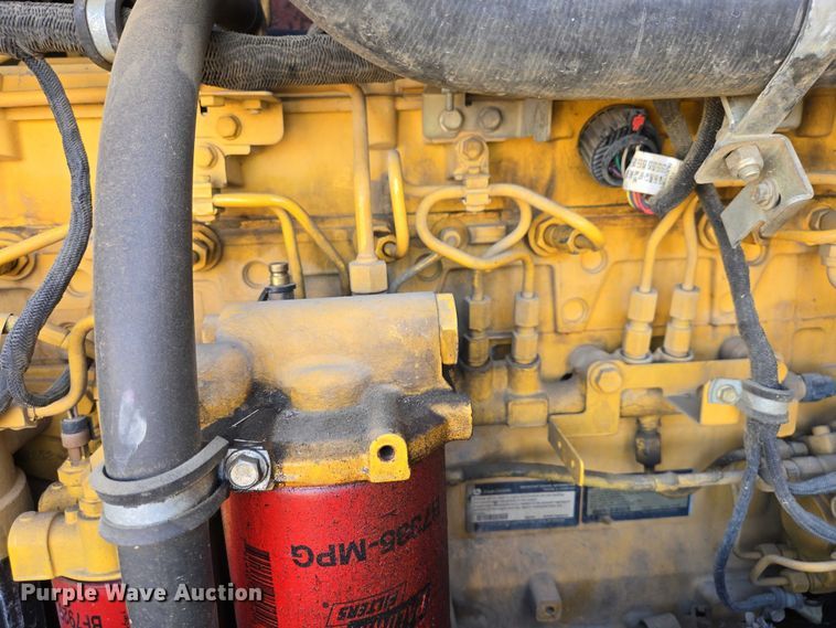 image for item EV5910 2010 John Deere 872GP motor grader