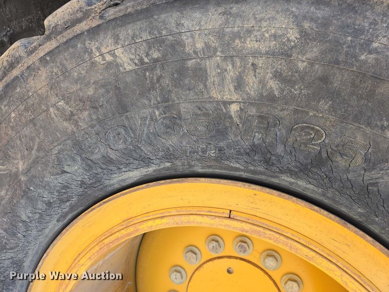 image for item EV5910 2010 John Deere 872GP motor grader