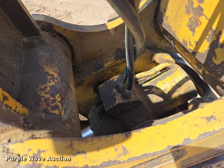 image for item EV5912 2012 Caterpillar 320E L excavator