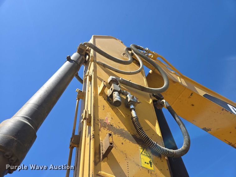 image for item EV5912 2012 Caterpillar 320E L excavator