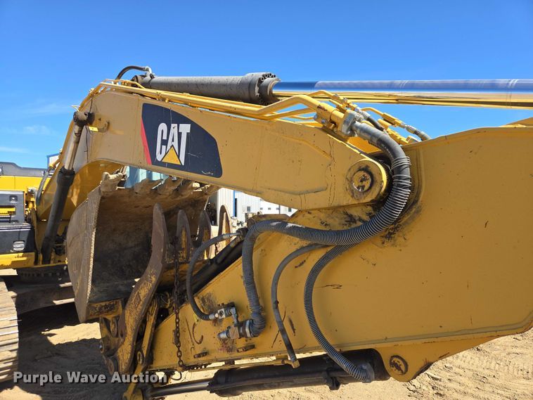 image for item EV5912 2012 Caterpillar 320E L excavator
