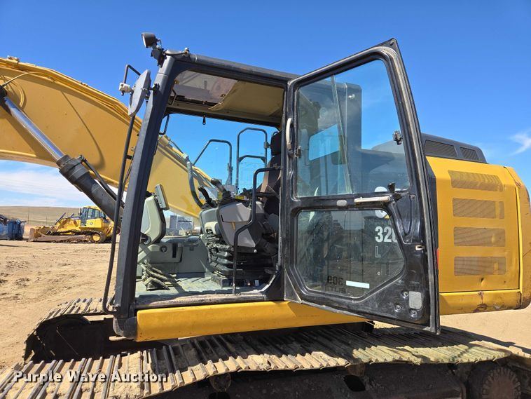 image for item EV5912 2012 Caterpillar 320E L excavator