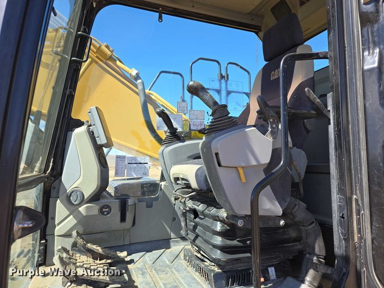 image for item EV5912 2012 Caterpillar 320E L excavator