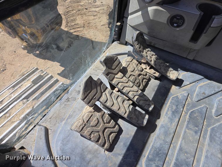 image for item EV5912 2012 Caterpillar 320E L excavator