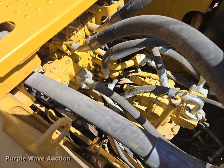 image for item EV5912 2012 Caterpillar 320E L excavator