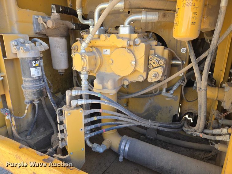 image for item EV5912 2012 Caterpillar 320E L excavator