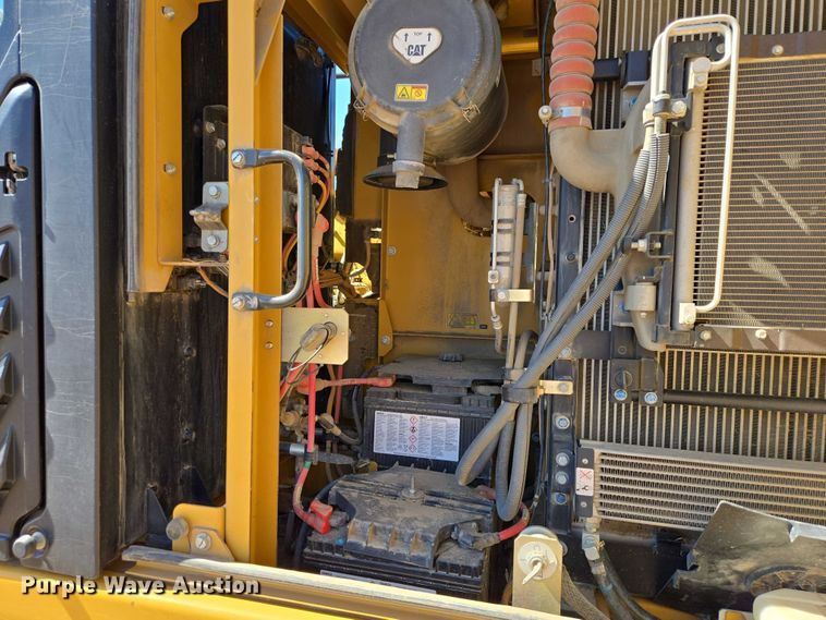 image for item EV5912 2012 Caterpillar 320E L excavator