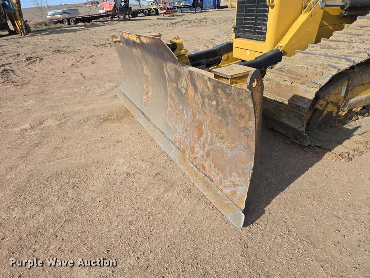 image for item EV5913 2015 Caterpillar D6N LGP dozer