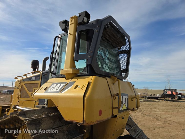 image for item EV5913 2015 Caterpillar D6N LGP dozer