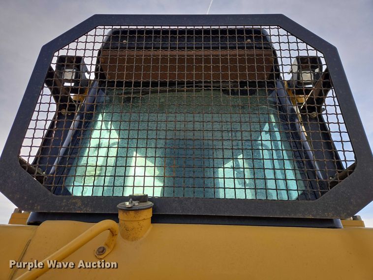 image for item EV5913 2015 Caterpillar D6N LGP dozer